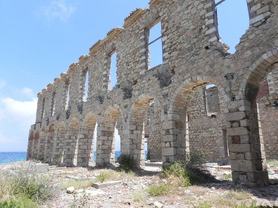 Karlovasi Tannery Museum